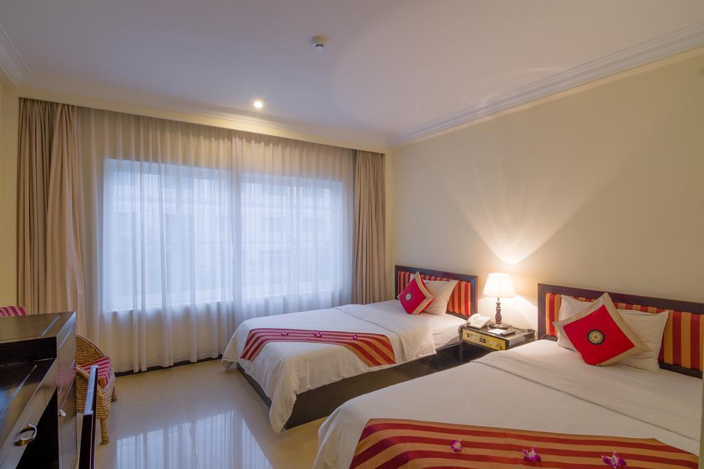 Angkor Riviera Hotel Siem Reap Exterior photo