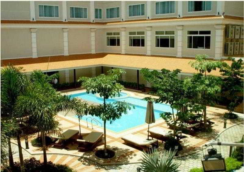Angkor Riviera Hotel Siem Reap Exterior photo